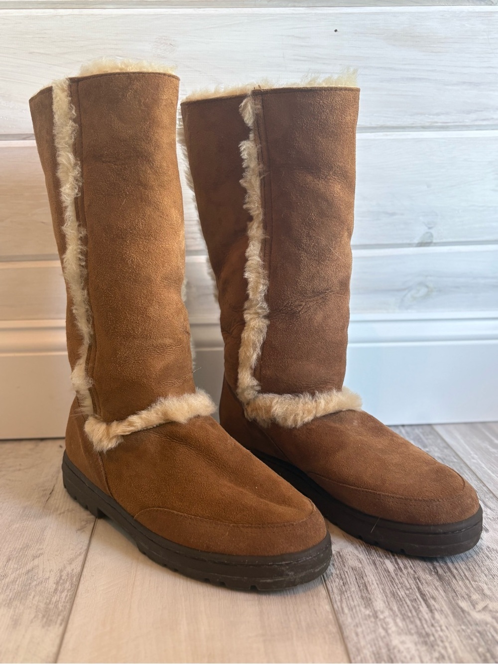 Vintage UGG Australia Sundance II 5325 Tall Shearling Boots Sz 10